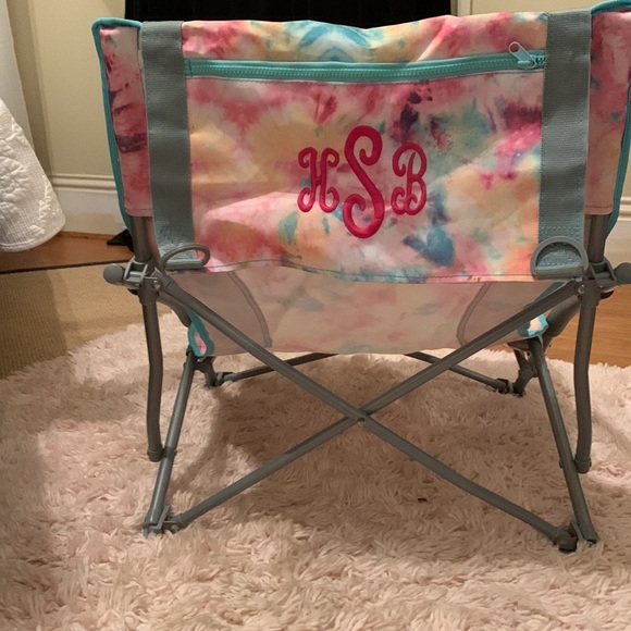 MONOGRAMMED Beach Chair w/zipped pocket on the back that is removable. - Picture 2 of 6